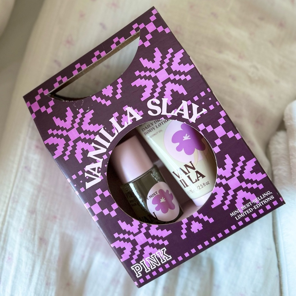 Victoria's Secret Limited Edition Holiday Body Care Set